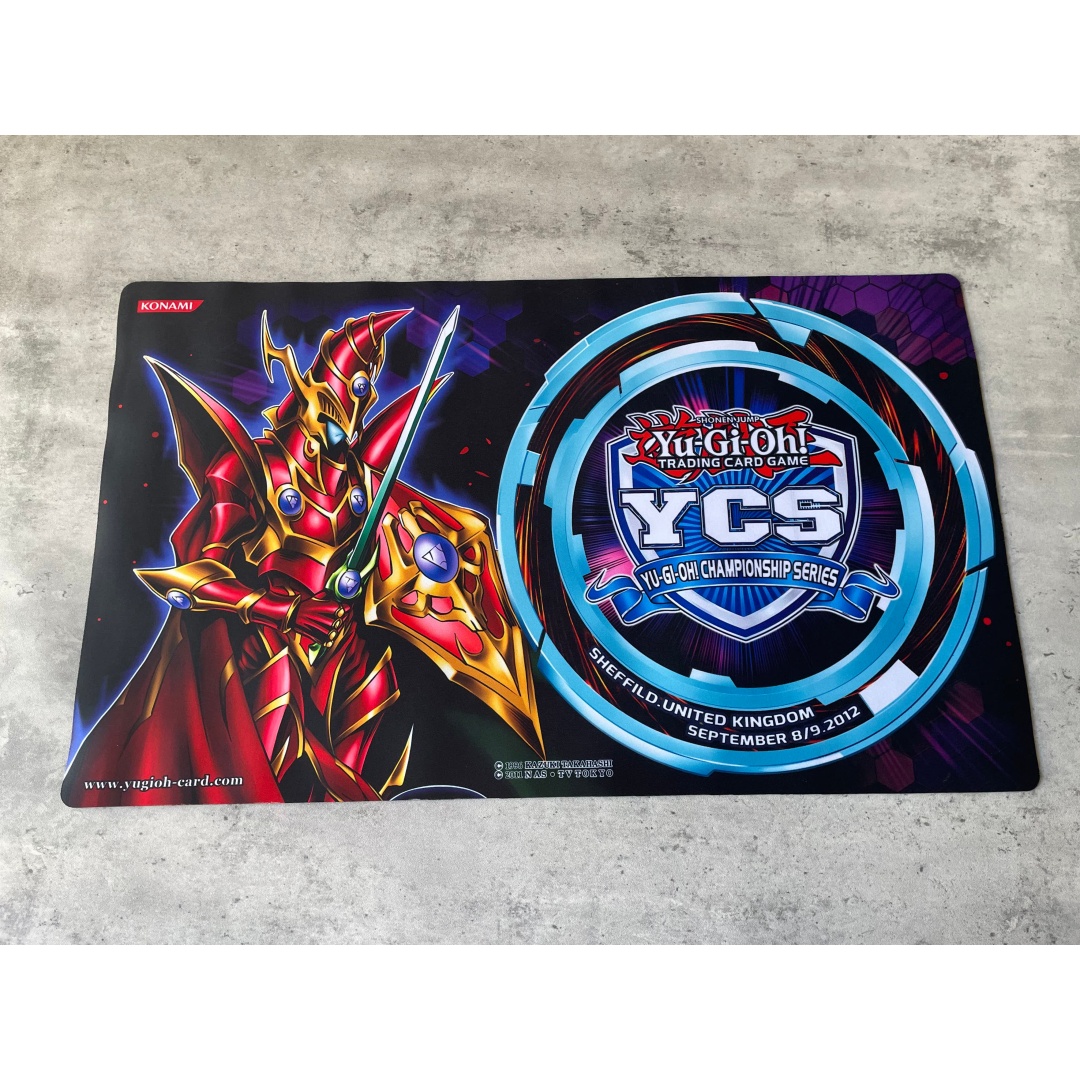 Yu-Gi-Oh! Mata do gry w karty  – Door Mat Blank recenzja i cena
